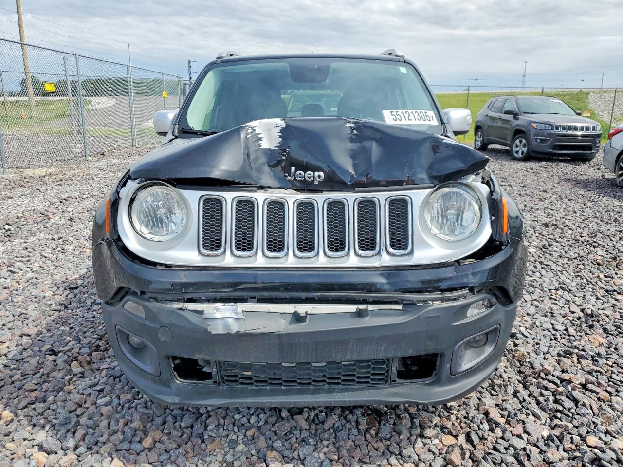 2015 JEEP RENEGADE LIMITED photo 9