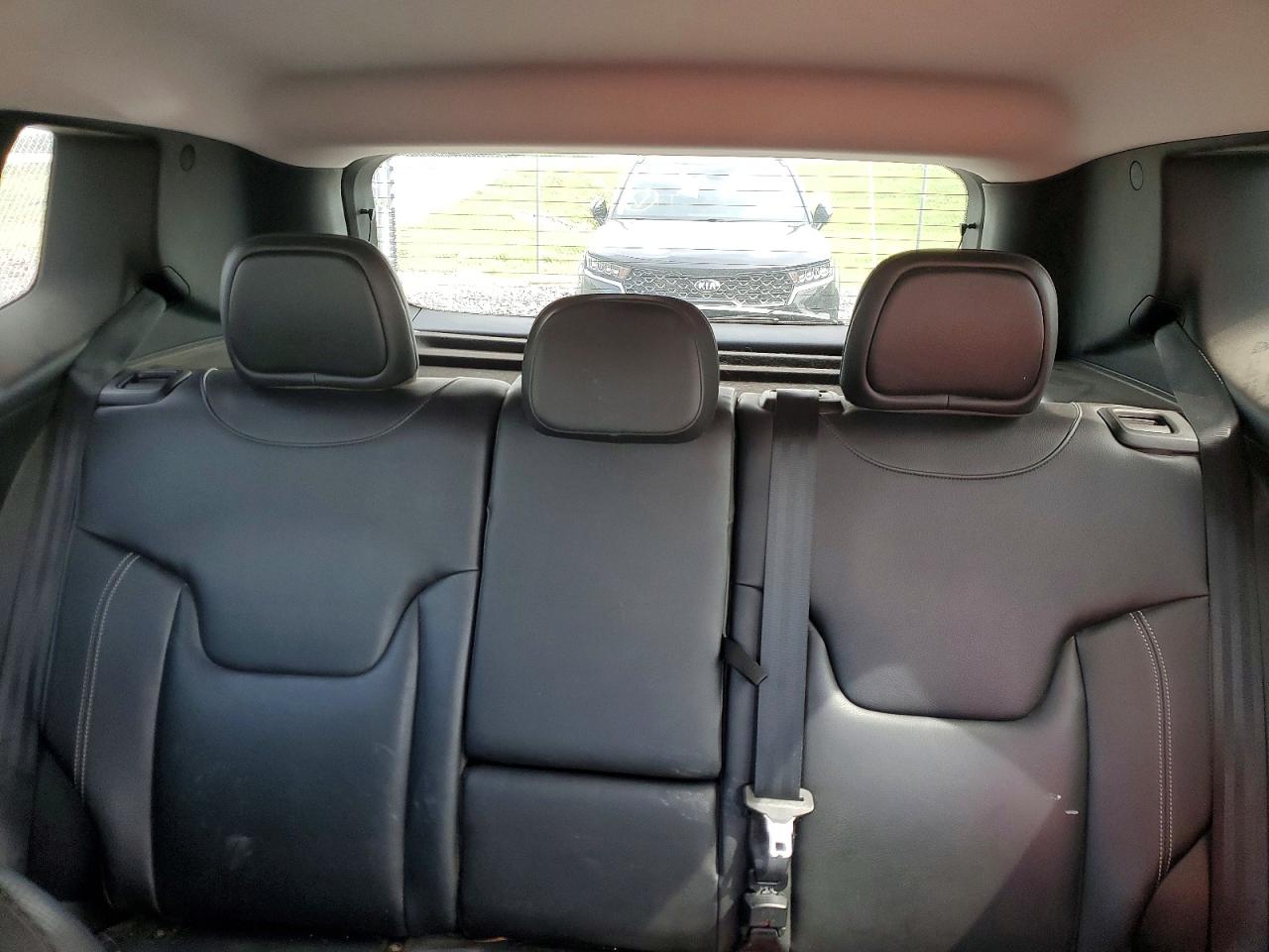 2015 JEEP RENEGADE LIMITED photo 19