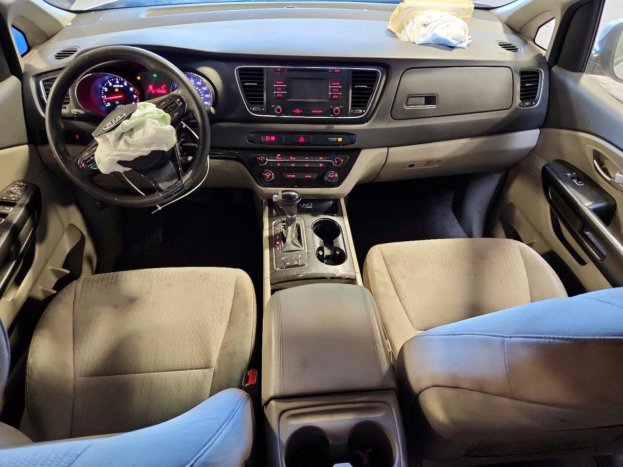 2016 KIA SEDONA LX photo 15