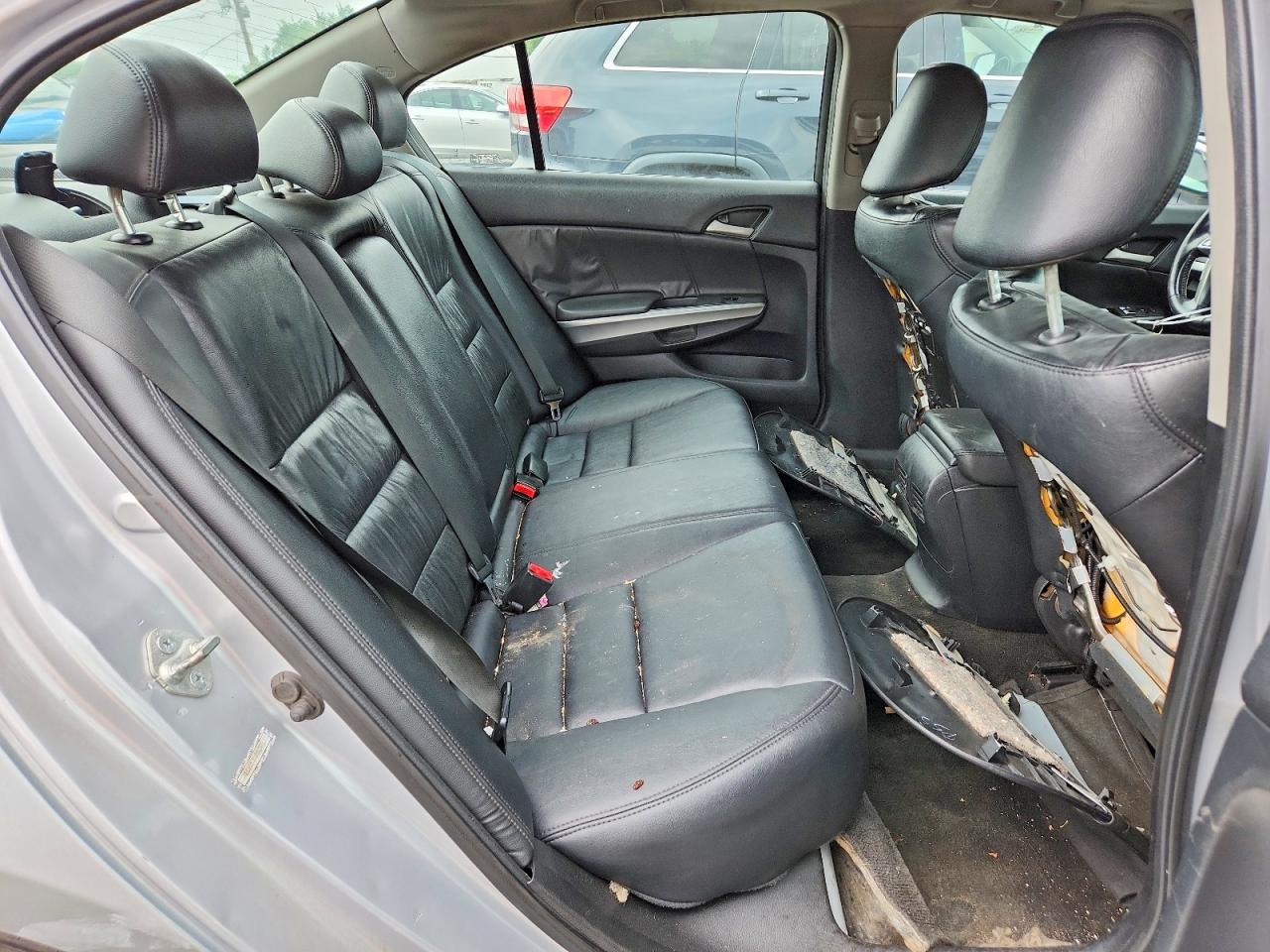 2010 HONDA ACCORD EXL photo 28