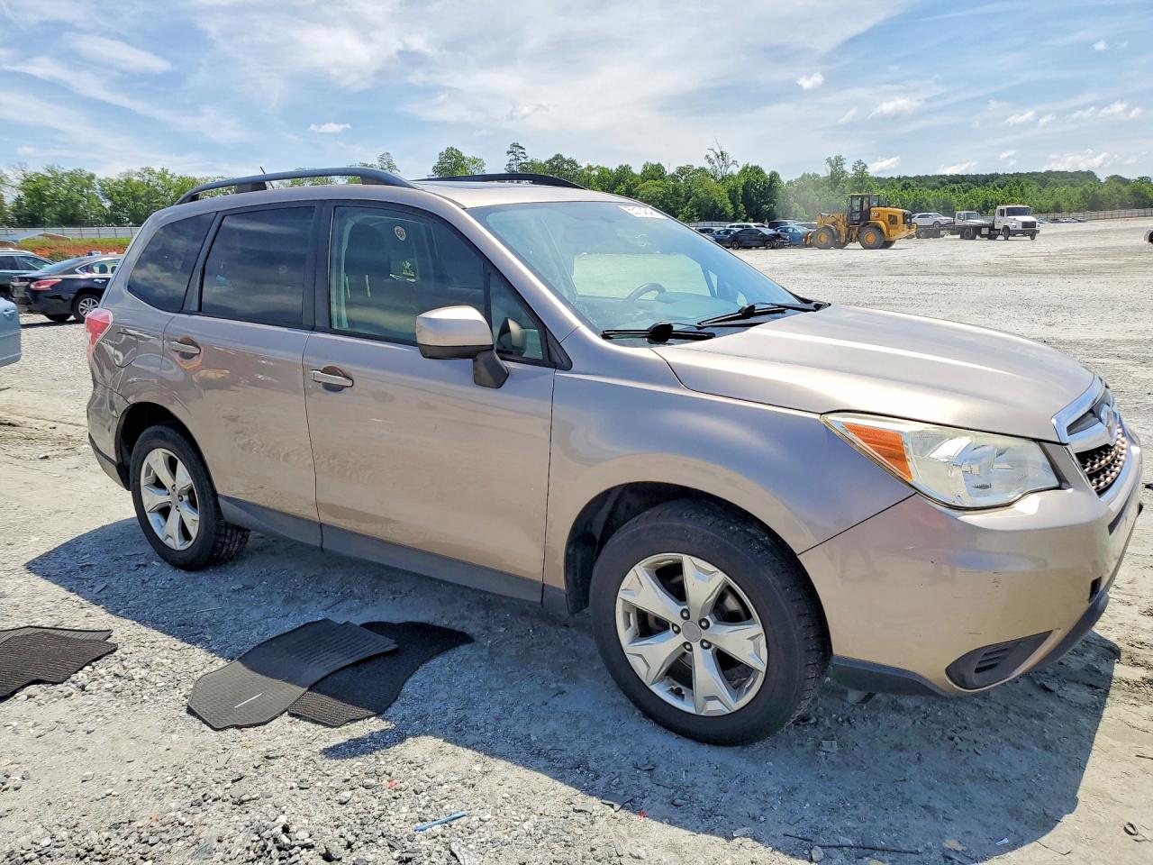 2015 SUBARU FORESTER 2.5I PREMIUM photo 4