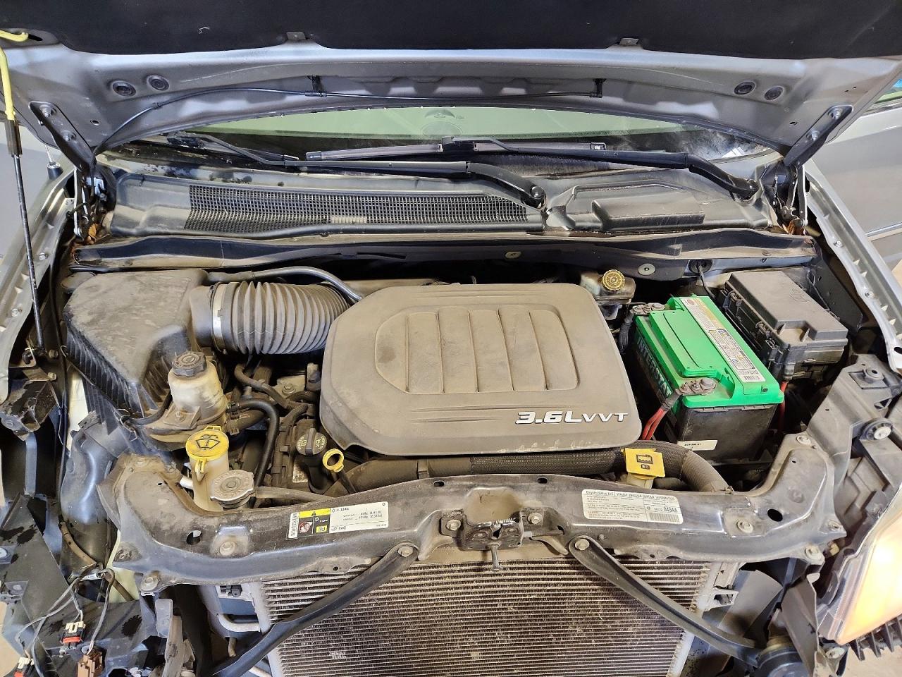 2013 CHRYSLER TOWN & COUNTRY TOURING photo 11