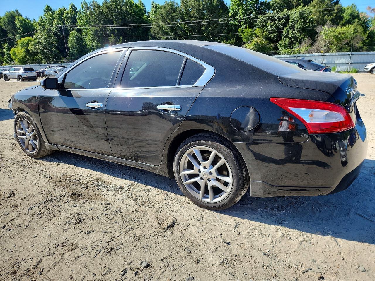 2010 NISSAN MAXIMA 3.5 S photo 3