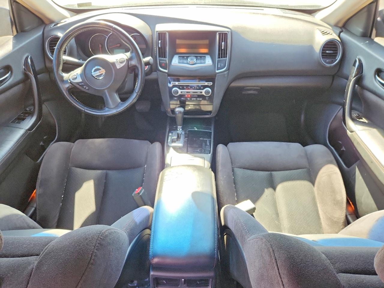 2010 NISSAN MAXIMA 3.5 S photo 15