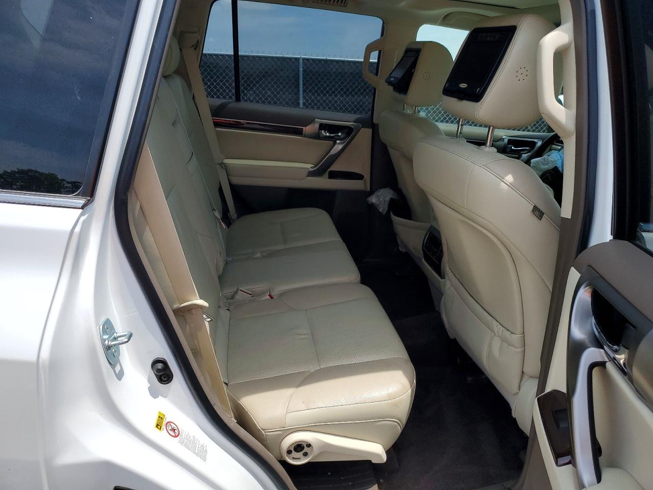 2015 LEXUS GX 460 photo 21