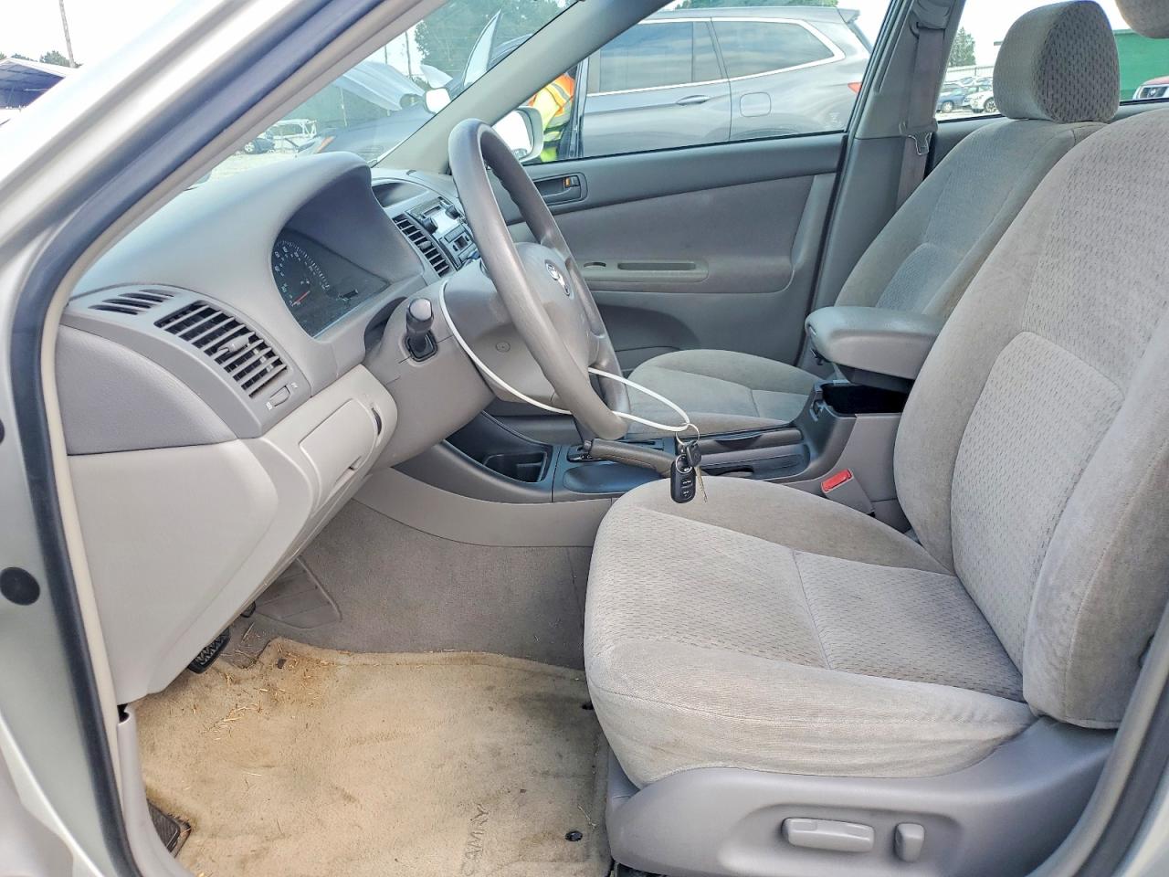2003 TOYOTA CAMRY LE photo 7