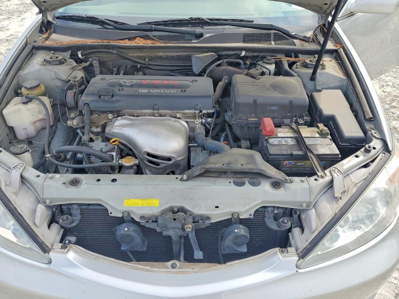 2003 TOYOTA CAMRY LE photo 11