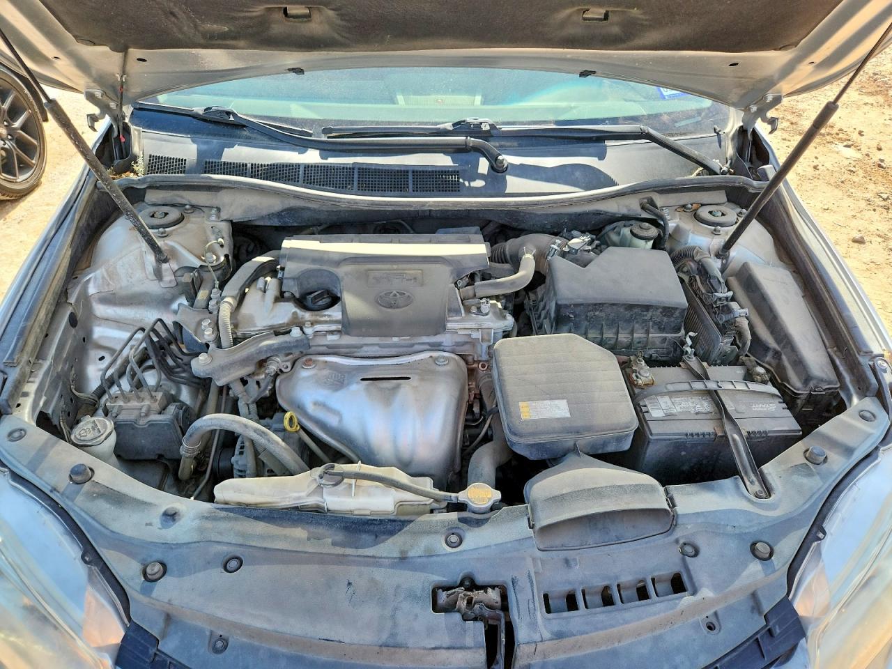 2015 TOYOTA CAMRY SE photo 21