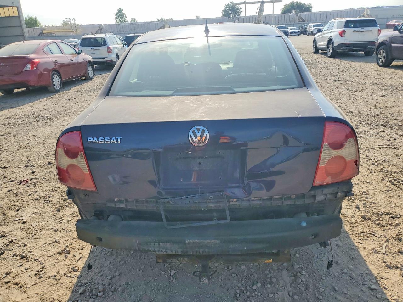 2003 VOLKSWAGEN PASSAT GLS photo 16