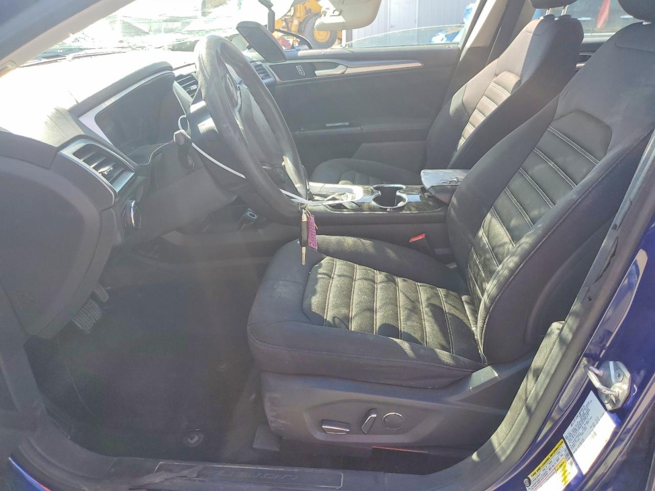 2015 FORD FUSION SE photo 7