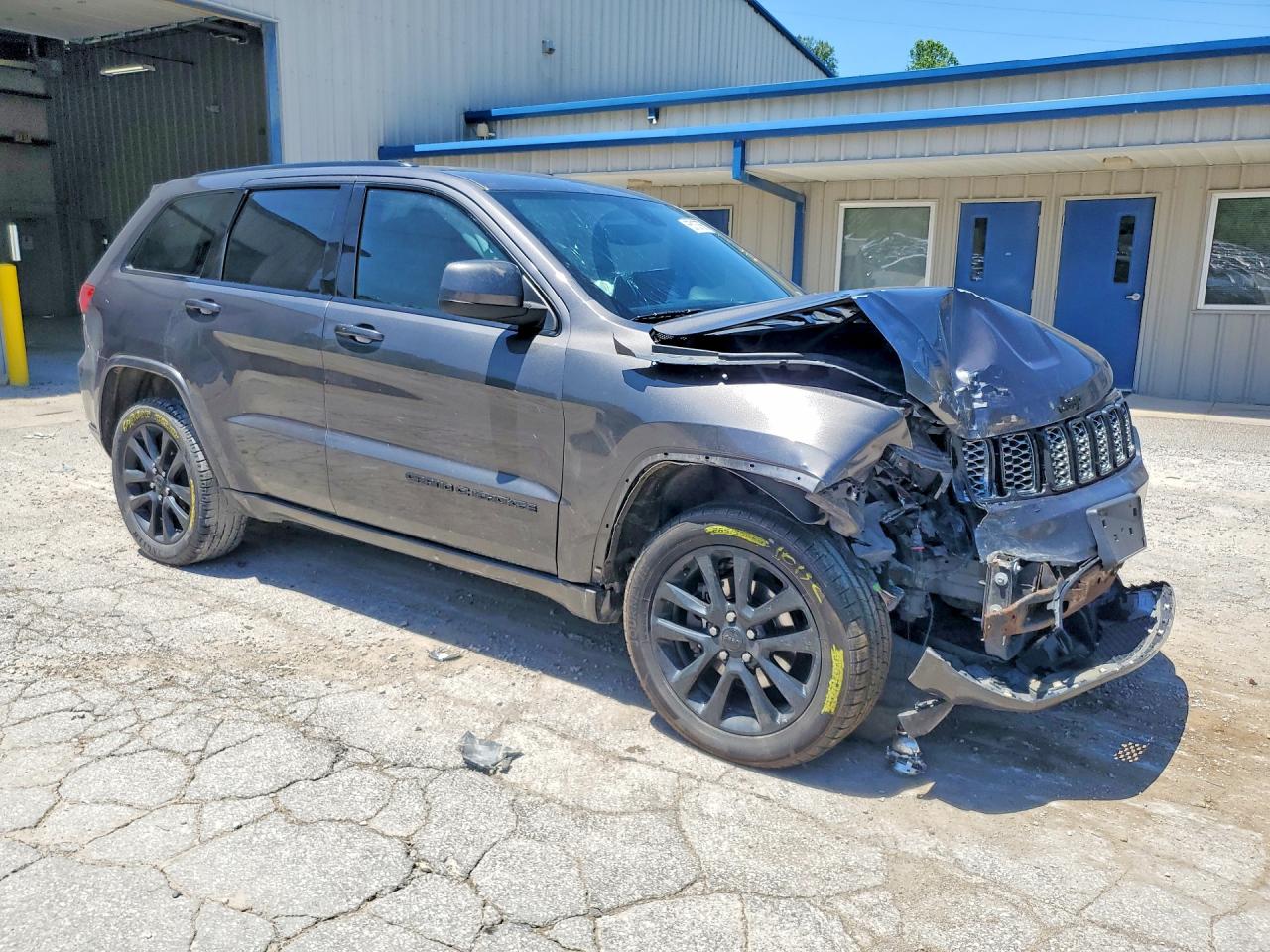 2018 JEEP GRAND CHEROKEE LAREDO photo 7