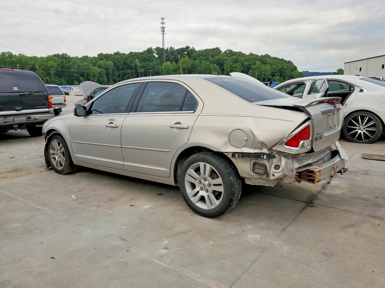 2009 FORD FUSION SEL photo 2