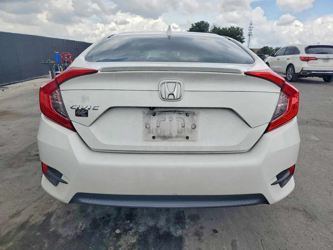 2017 HONDA CIVIC EX photo 16