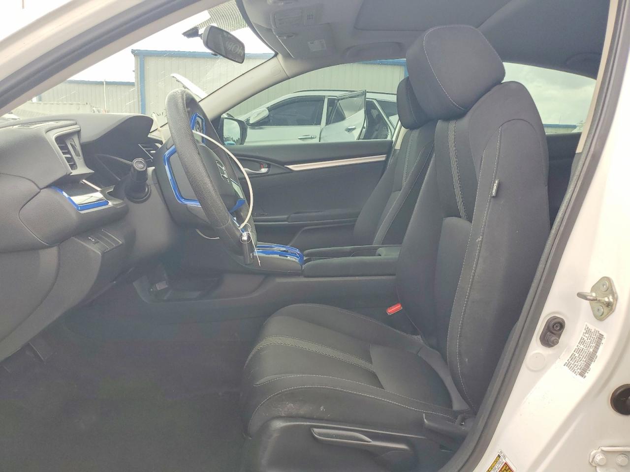 2017 HONDA CIVIC EX photo 19
