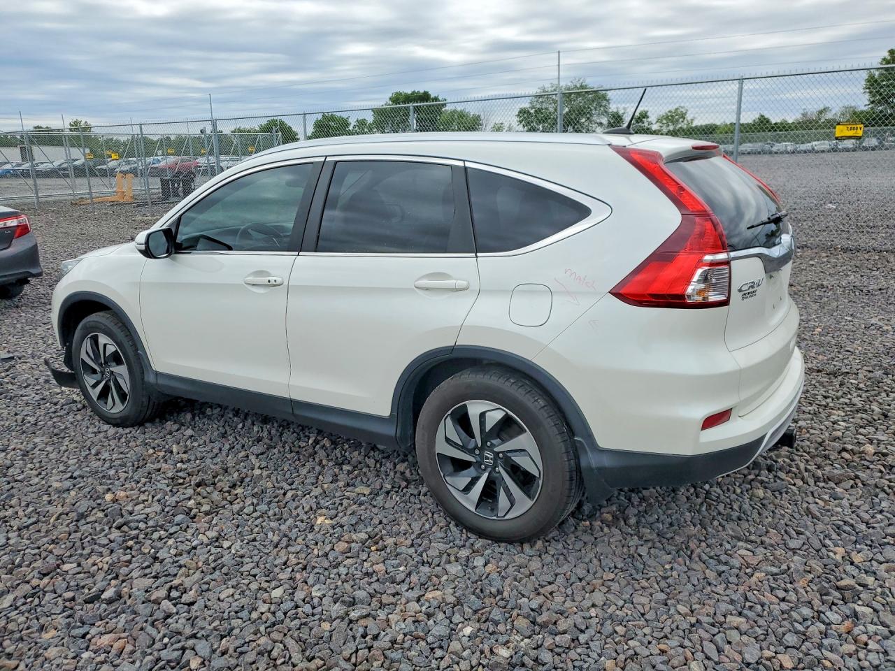 2015 HONDA CR-V TOURING photo 3
