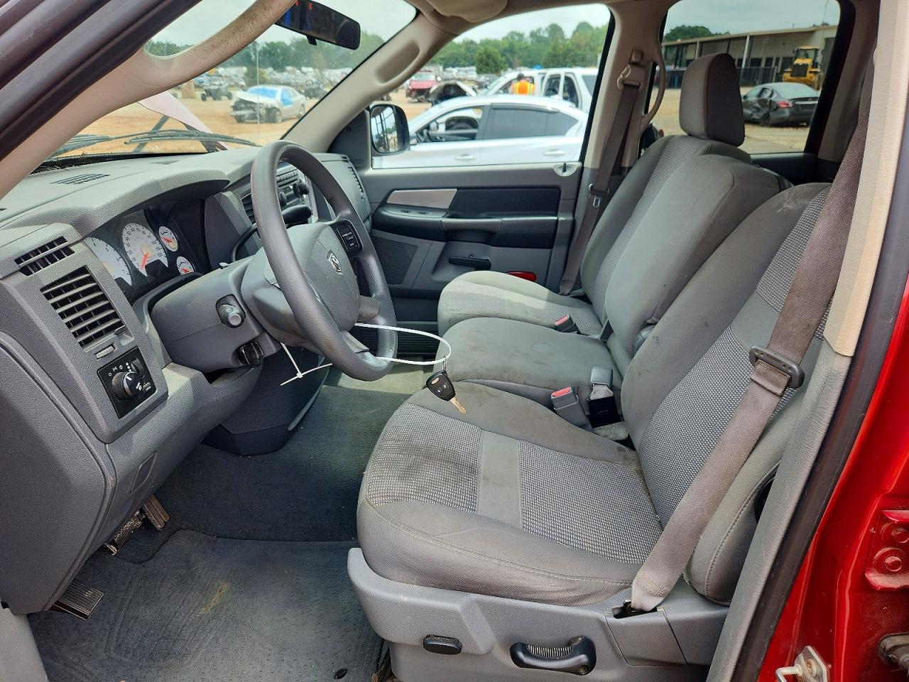 2007 DODGE RAM 1500 photo 13