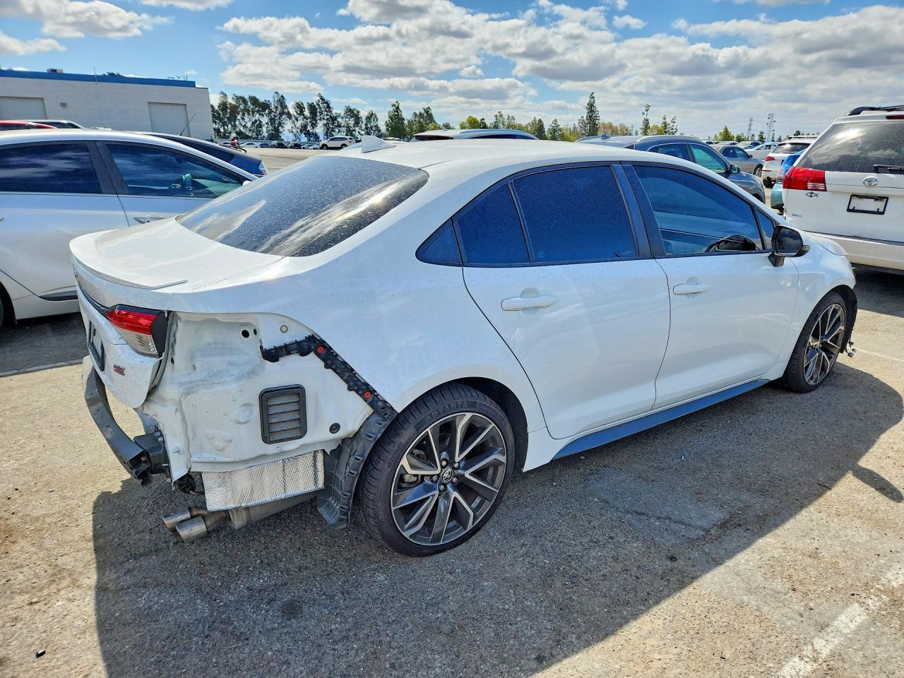 2020 TOYOTA COROLLA SE photo 7