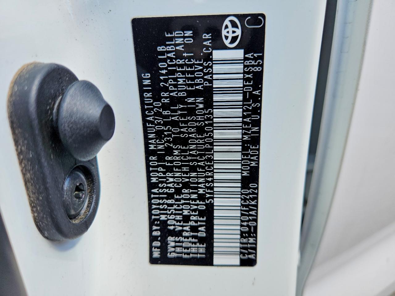 2020 TOYOTA COROLLA SE photo 37