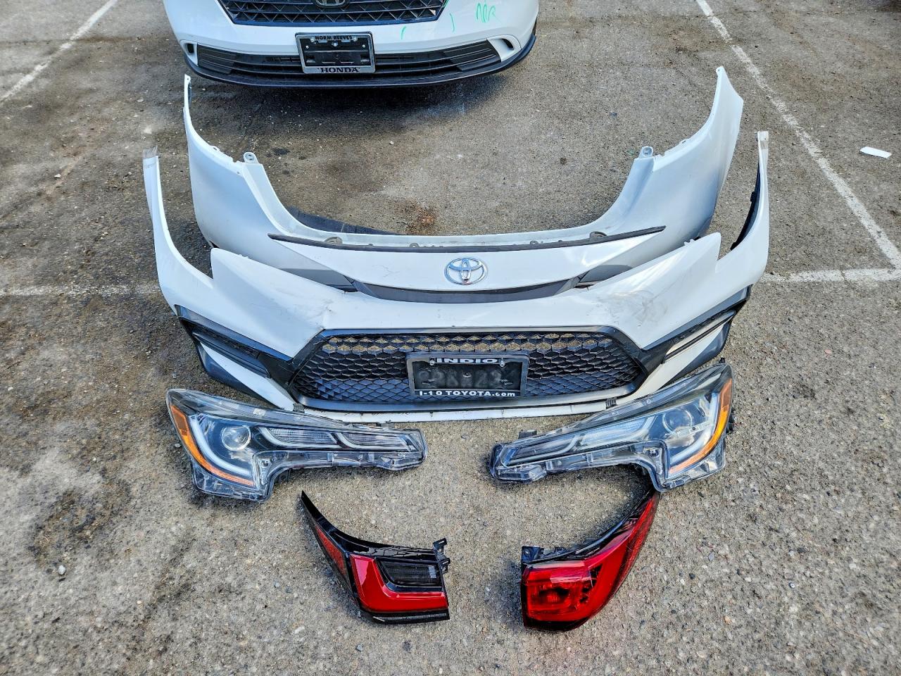 2020 TOYOTA COROLLA SE photo 34