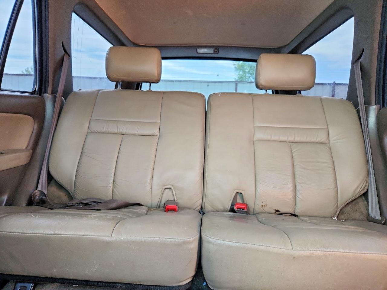 1997 TOYOTA 4RUNNER SR5 photo 10