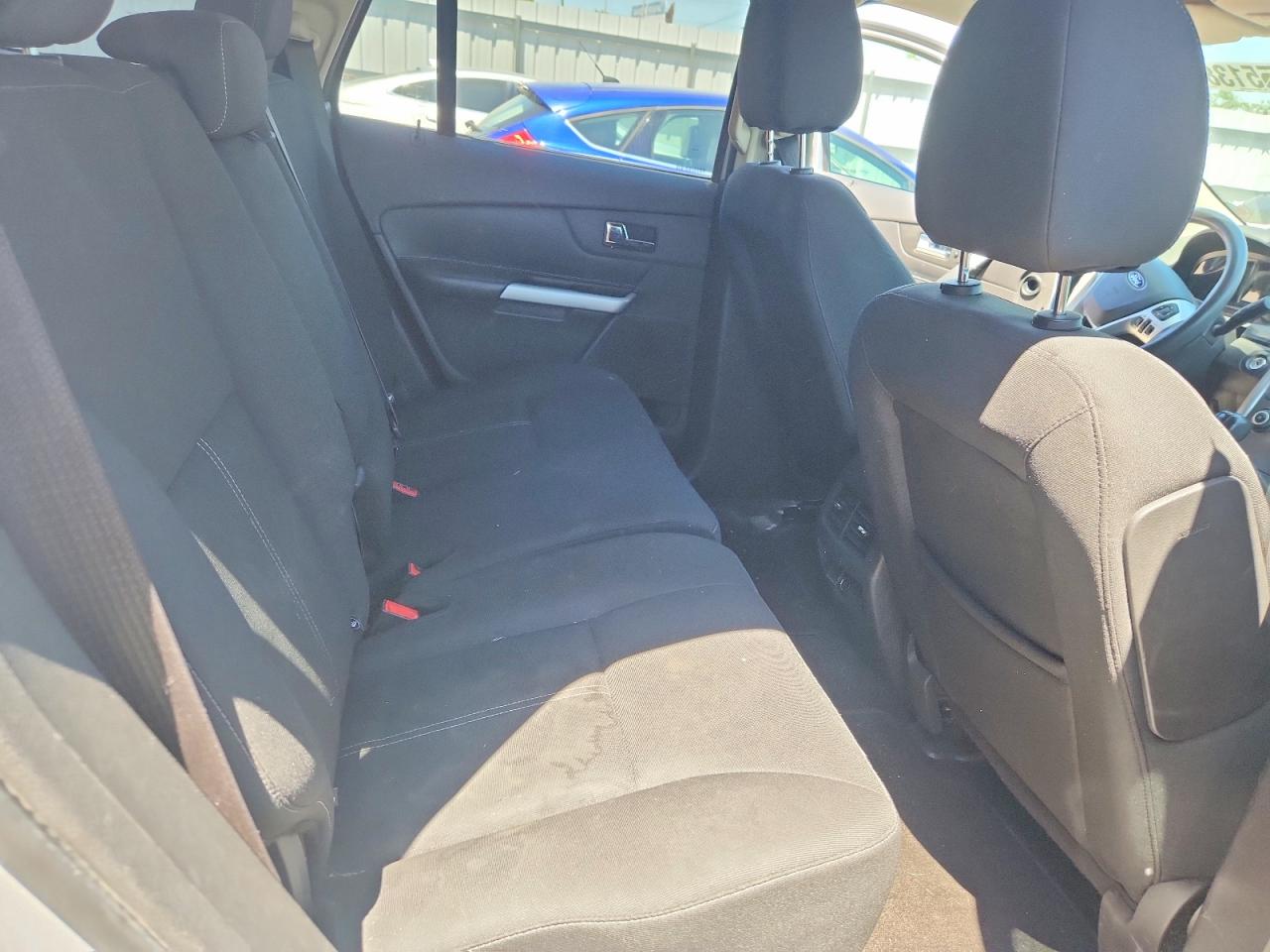 2014 FORD EDGE SE photo 31