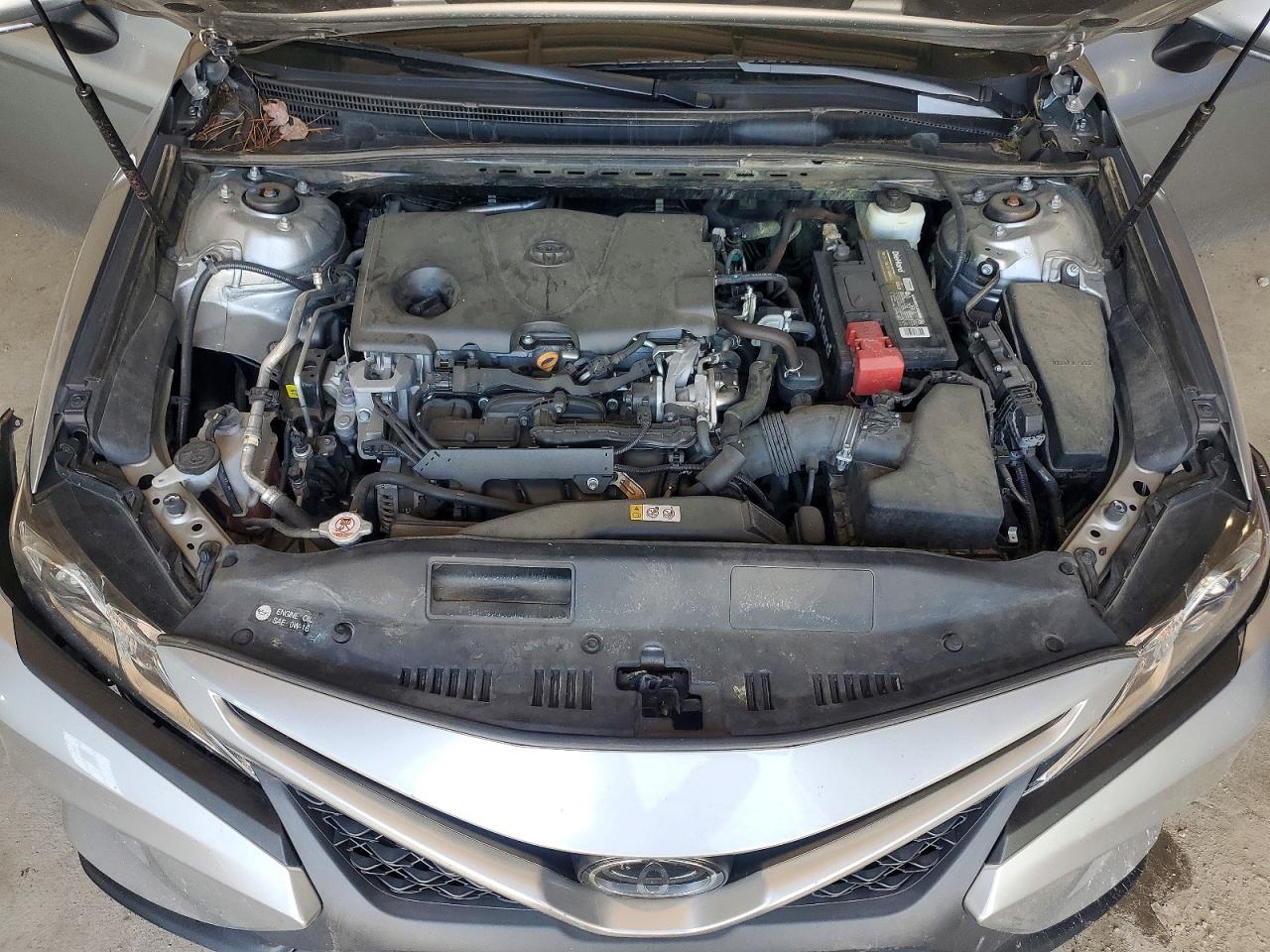 2019 TOYOTA CAMRY SE photo 21
