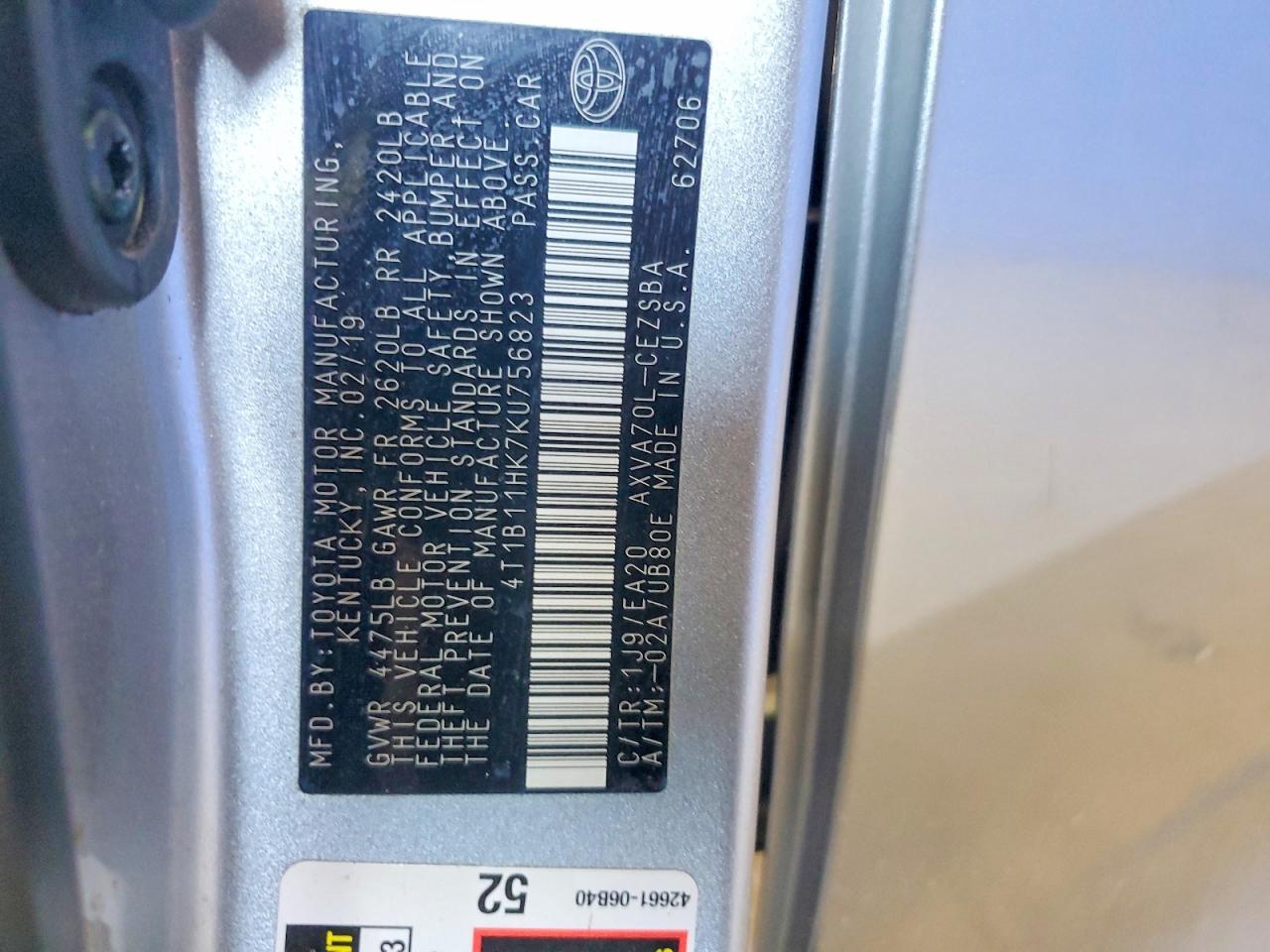 2019 TOYOTA CAMRY SE photo 23