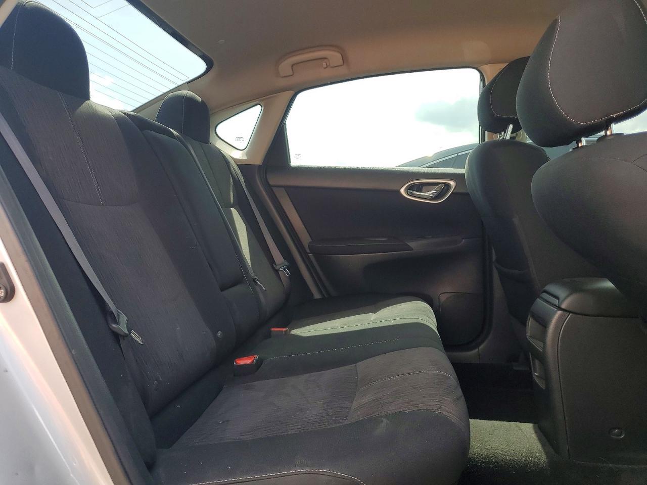 2014 NISSAN SENTRA SL photo 28