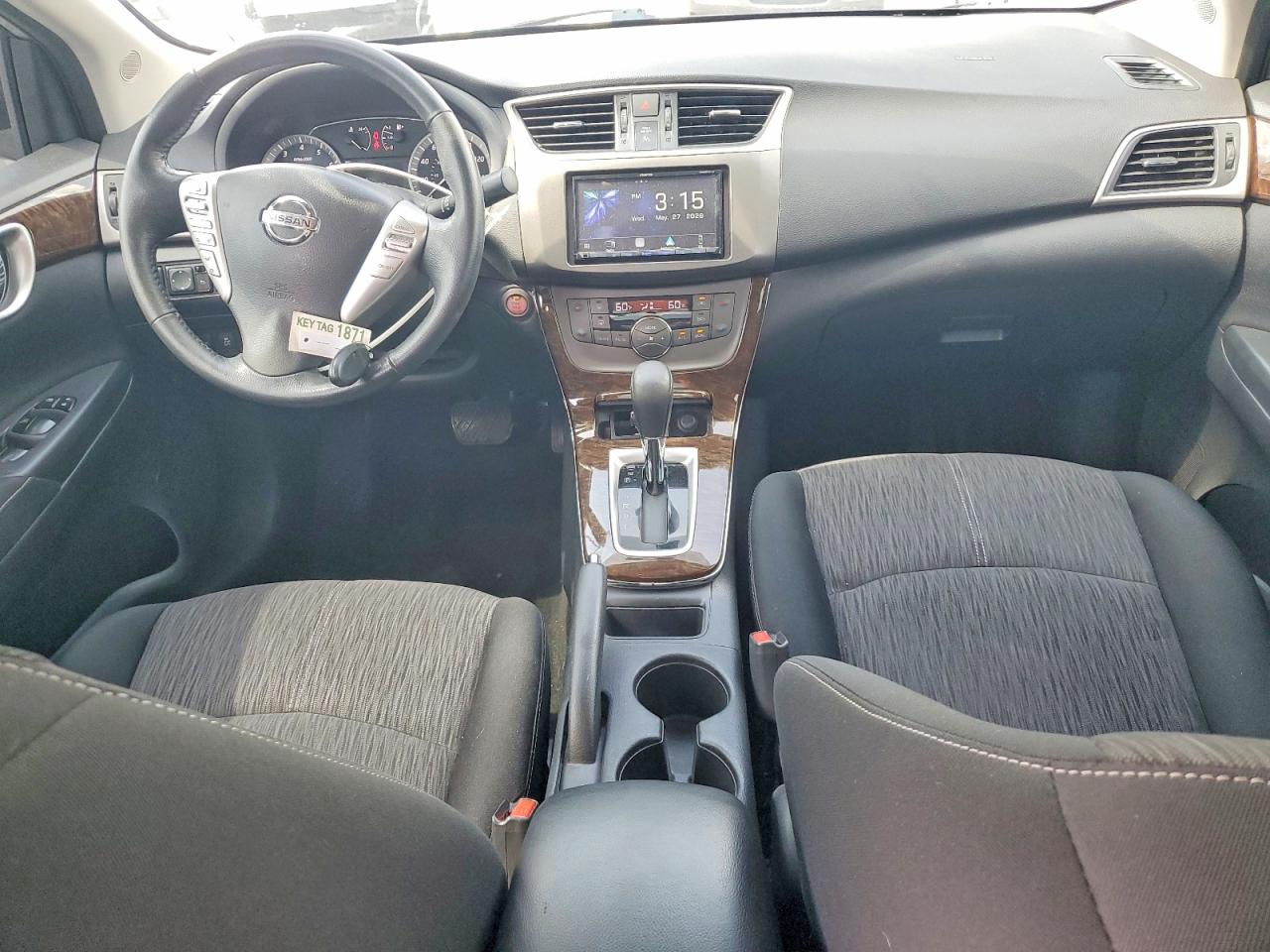 2014 NISSAN SENTRA SL photo 22
