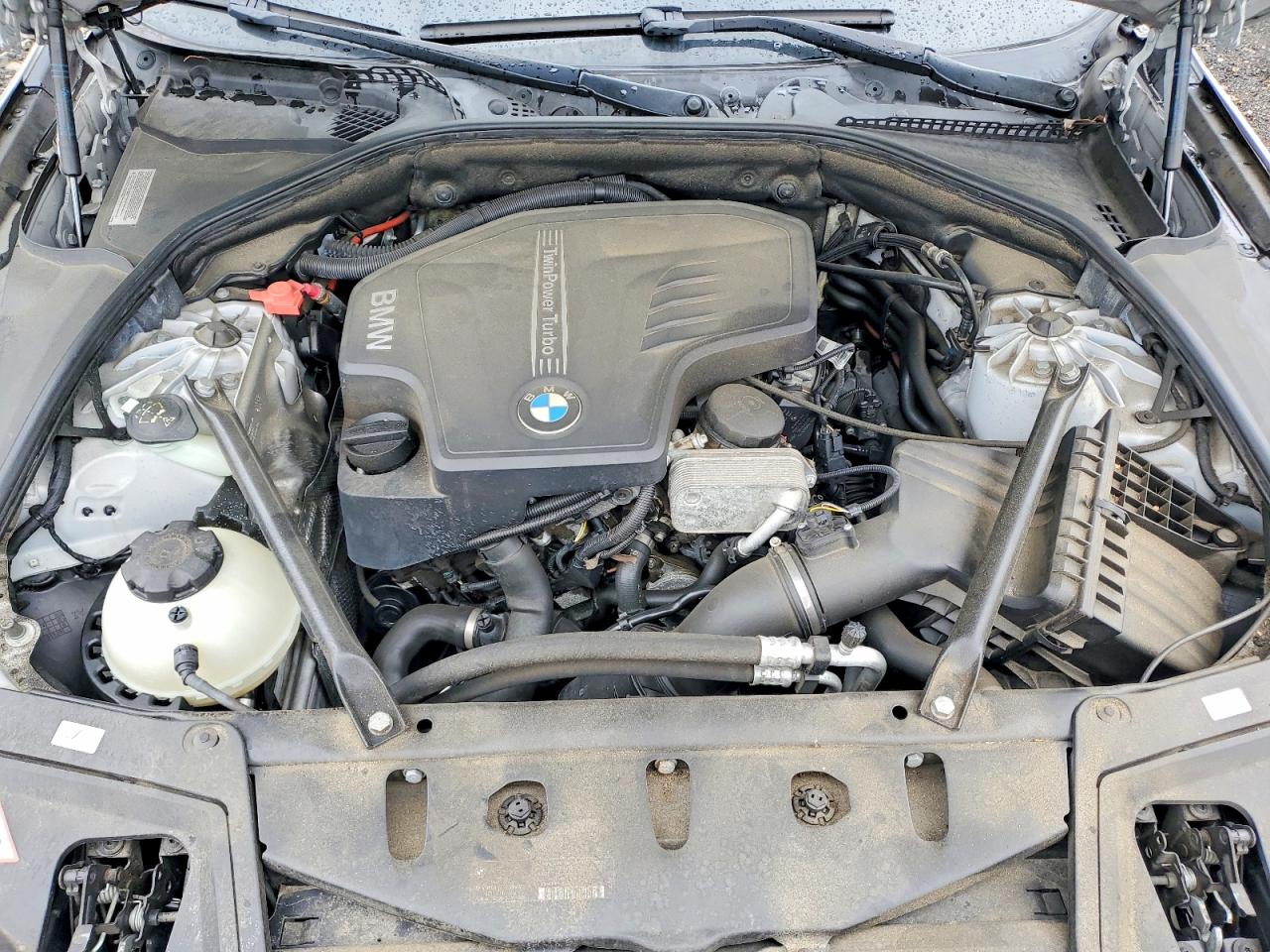 2013 BMW 528 XI photo 31