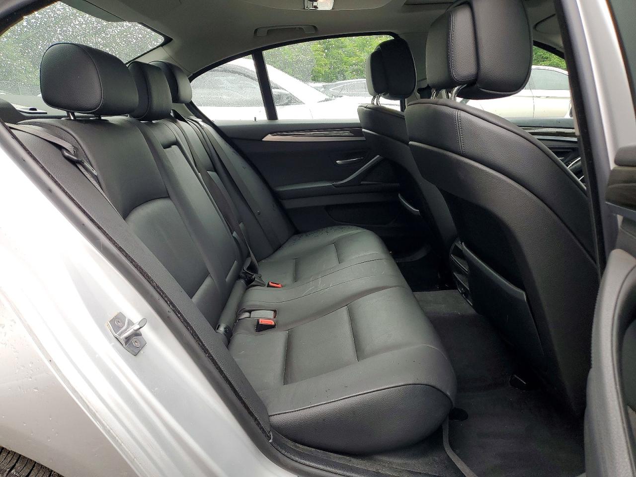 2013 BMW 528 XI photo 28