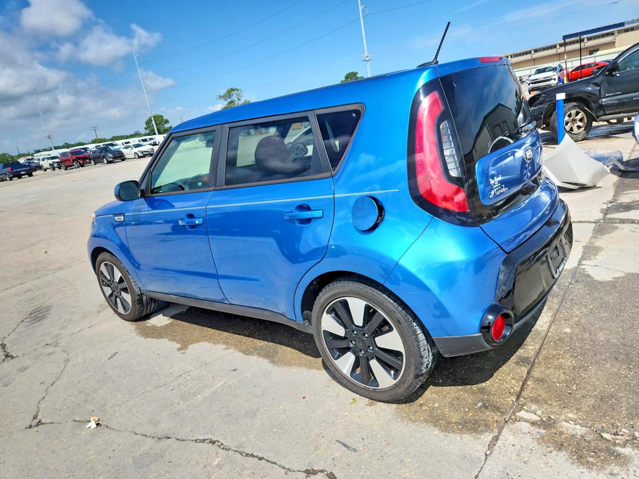 2016 KIA SOUL + photo 3
