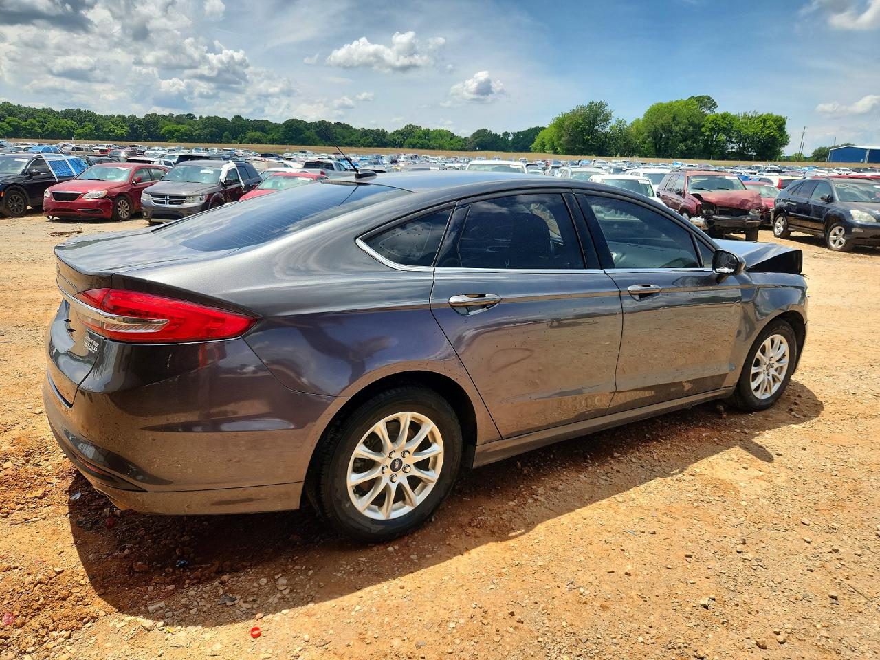 2018 FORD FUSION S photo 3
