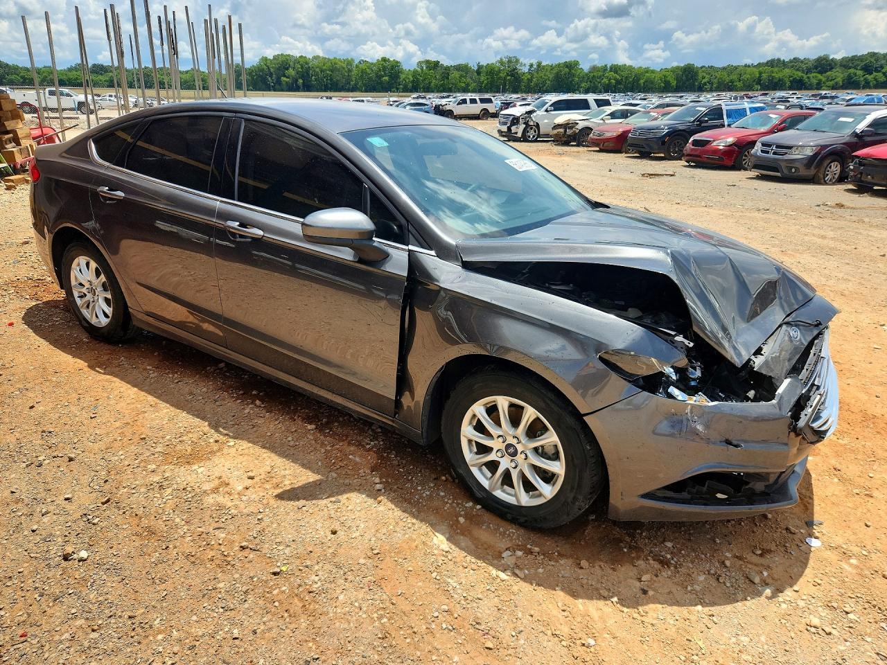 2018 FORD FUSION S photo 4