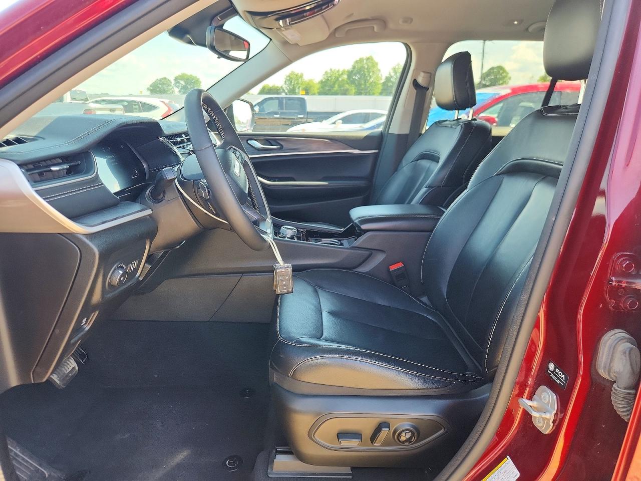2023 JEEP GRAND CHEROKEE LIMITED photo 7