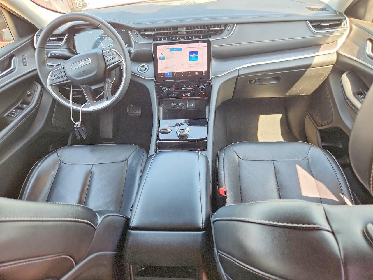 2023 JEEP GRAND CHEROKEE LIMITED photo 8