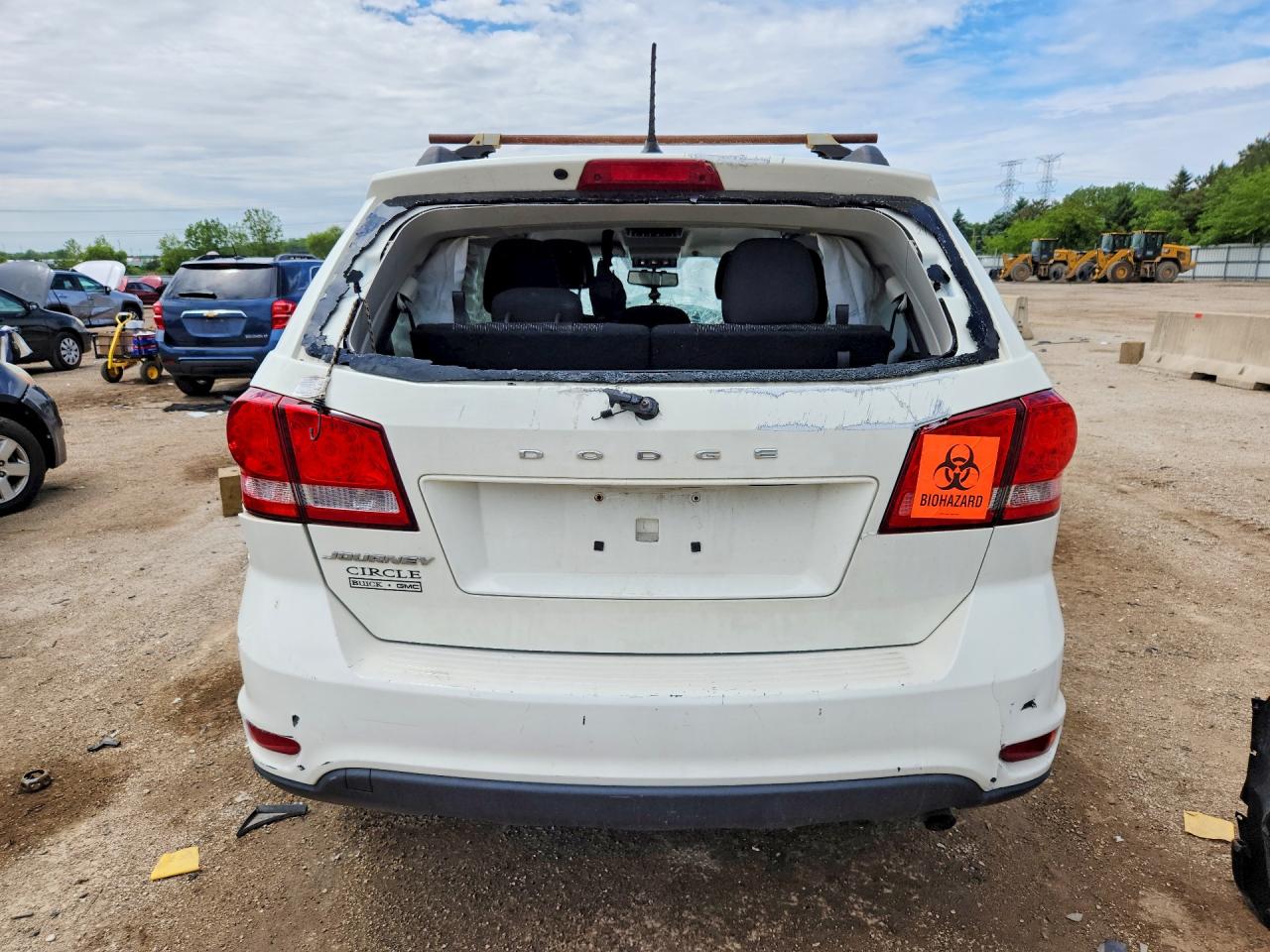 2015 DODGE JOURNEY SXT photo 6