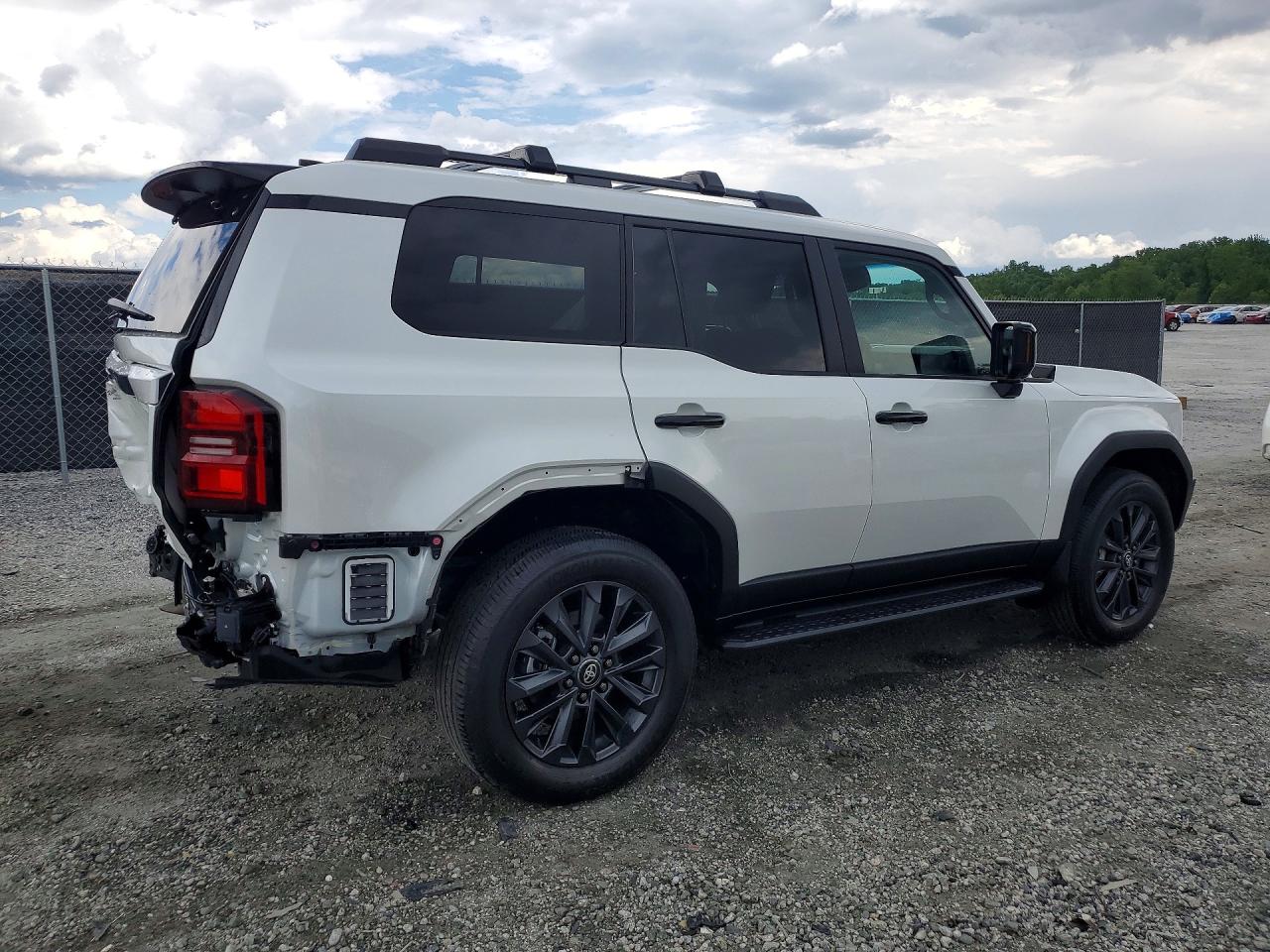 2025 TOYOTA LAND CRUISER BASE photo 5