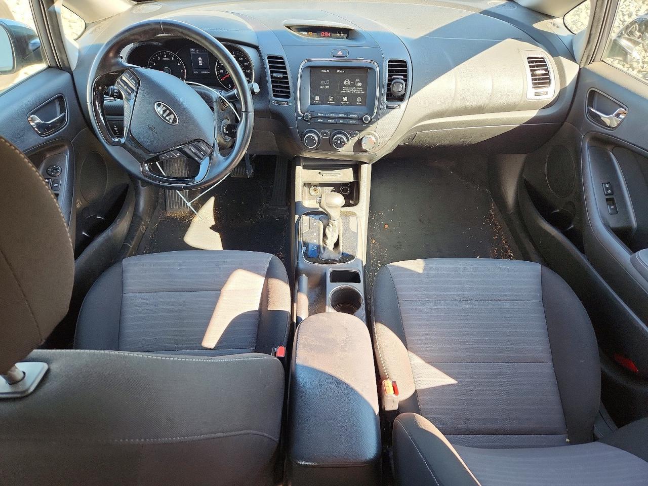 2018 KIA FORTE S photo 8