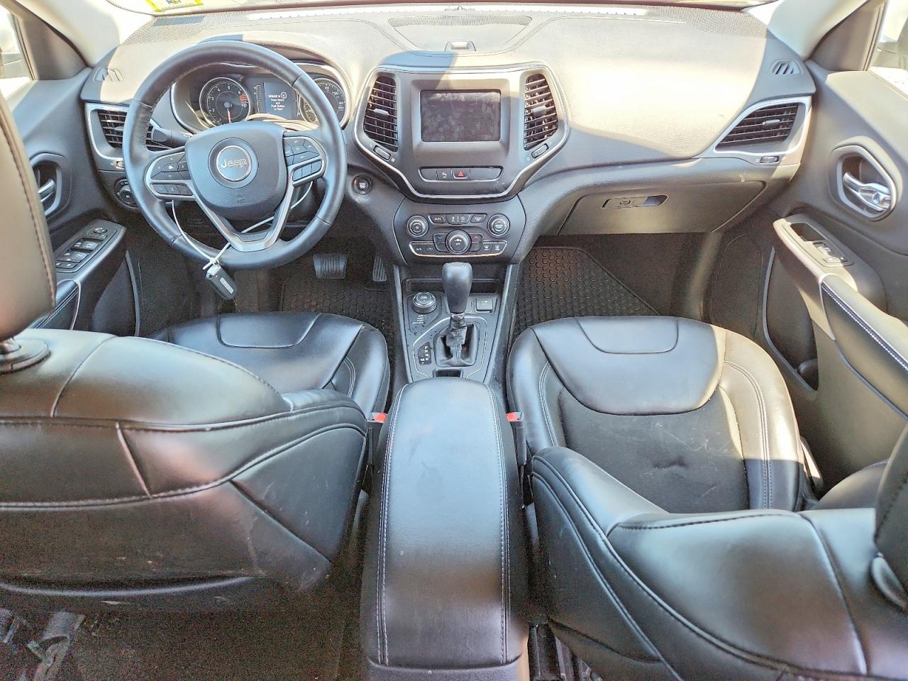 2019 JEEP CHEROKEE LATITUDE PLUS photo 22
