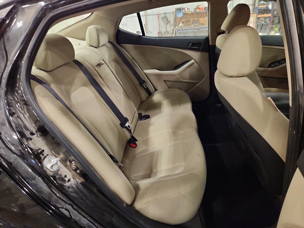 2011 KIA OPTIMA LX photo 19
