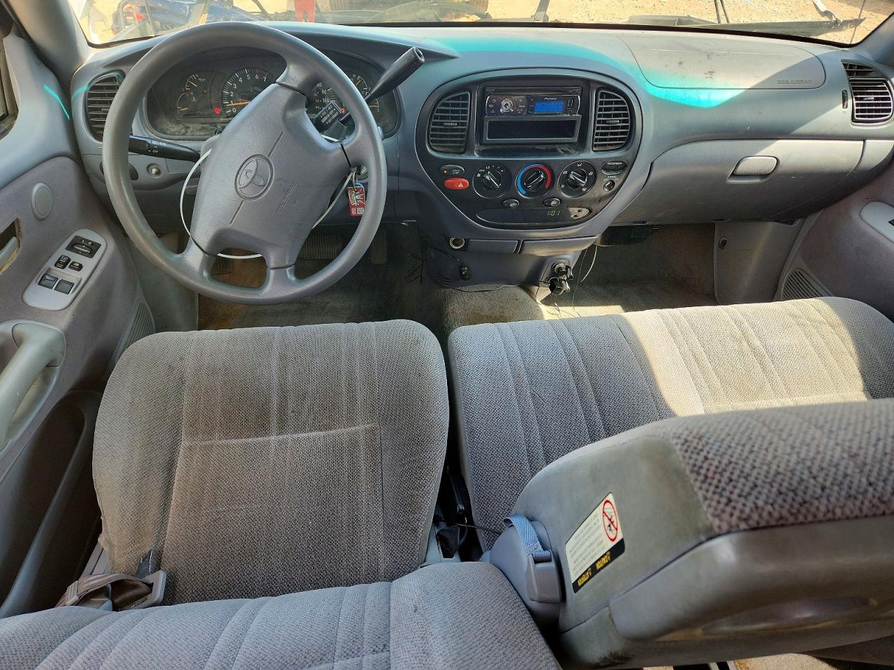 2000 TOYOTA TUNDRA SR5 photo 8
