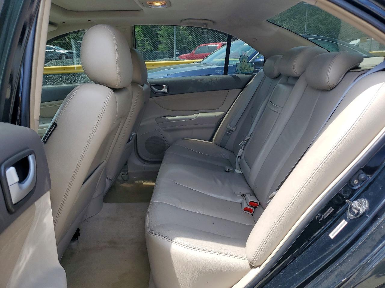2008 HYUNDAI SONATA SE photo 28