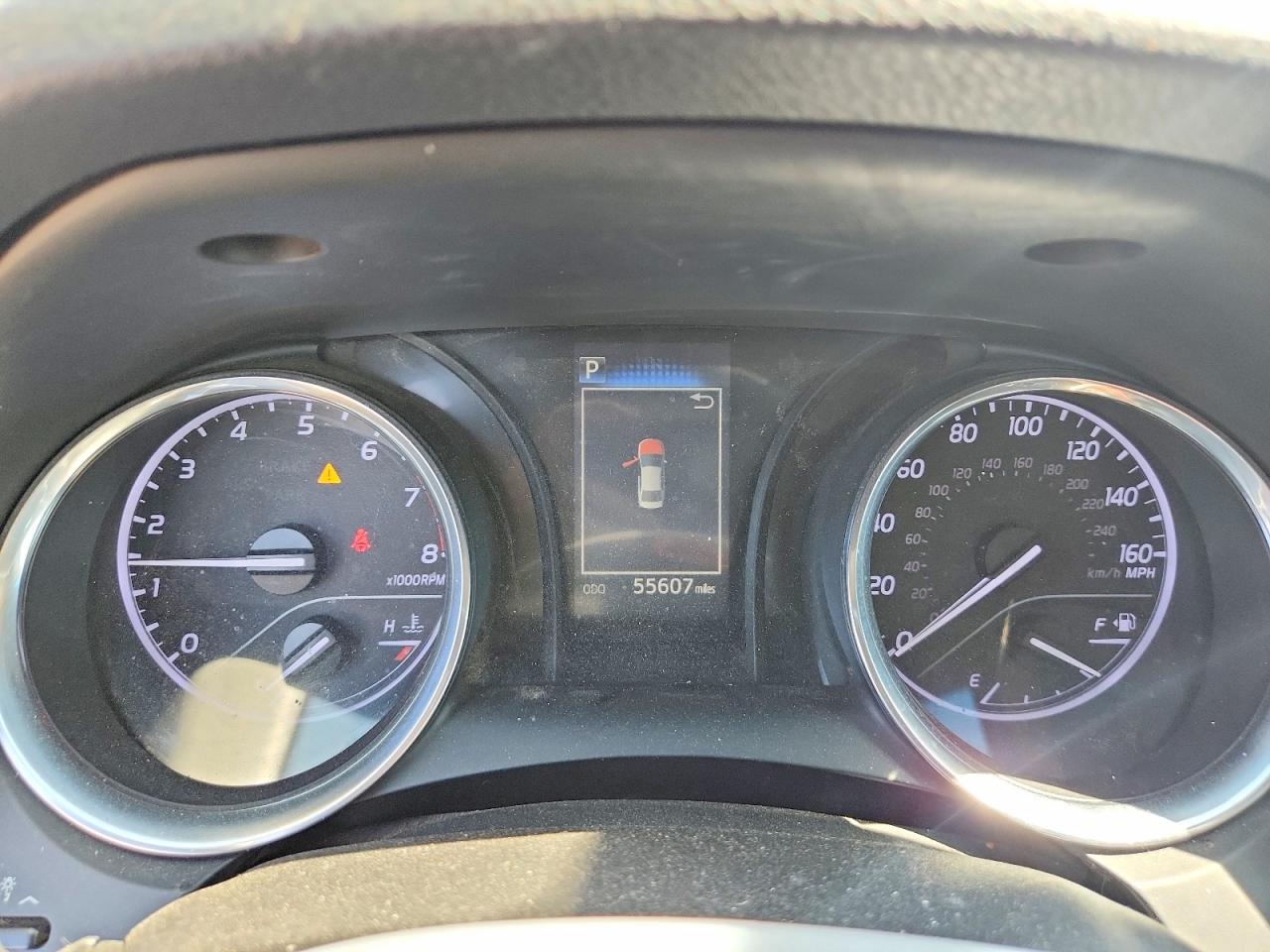 2019 TOYOTA CAMRY SE photo 25