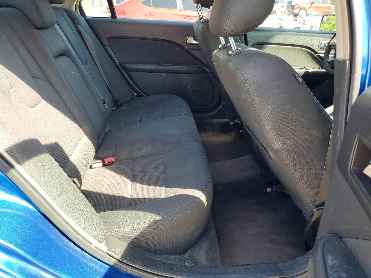 2012 FORD FUSION SE photo 19