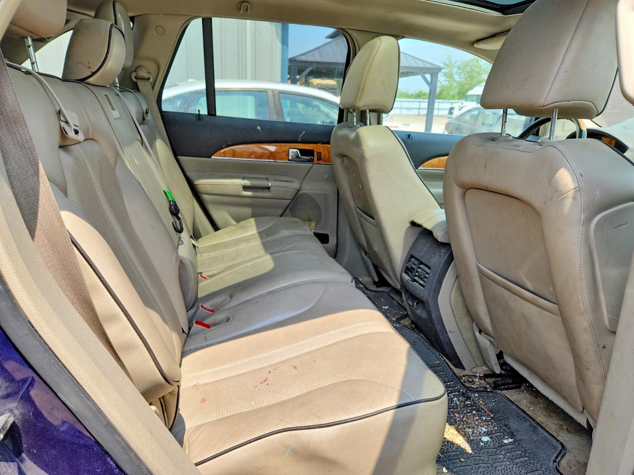 2011 LINCOLN MKX photo 21