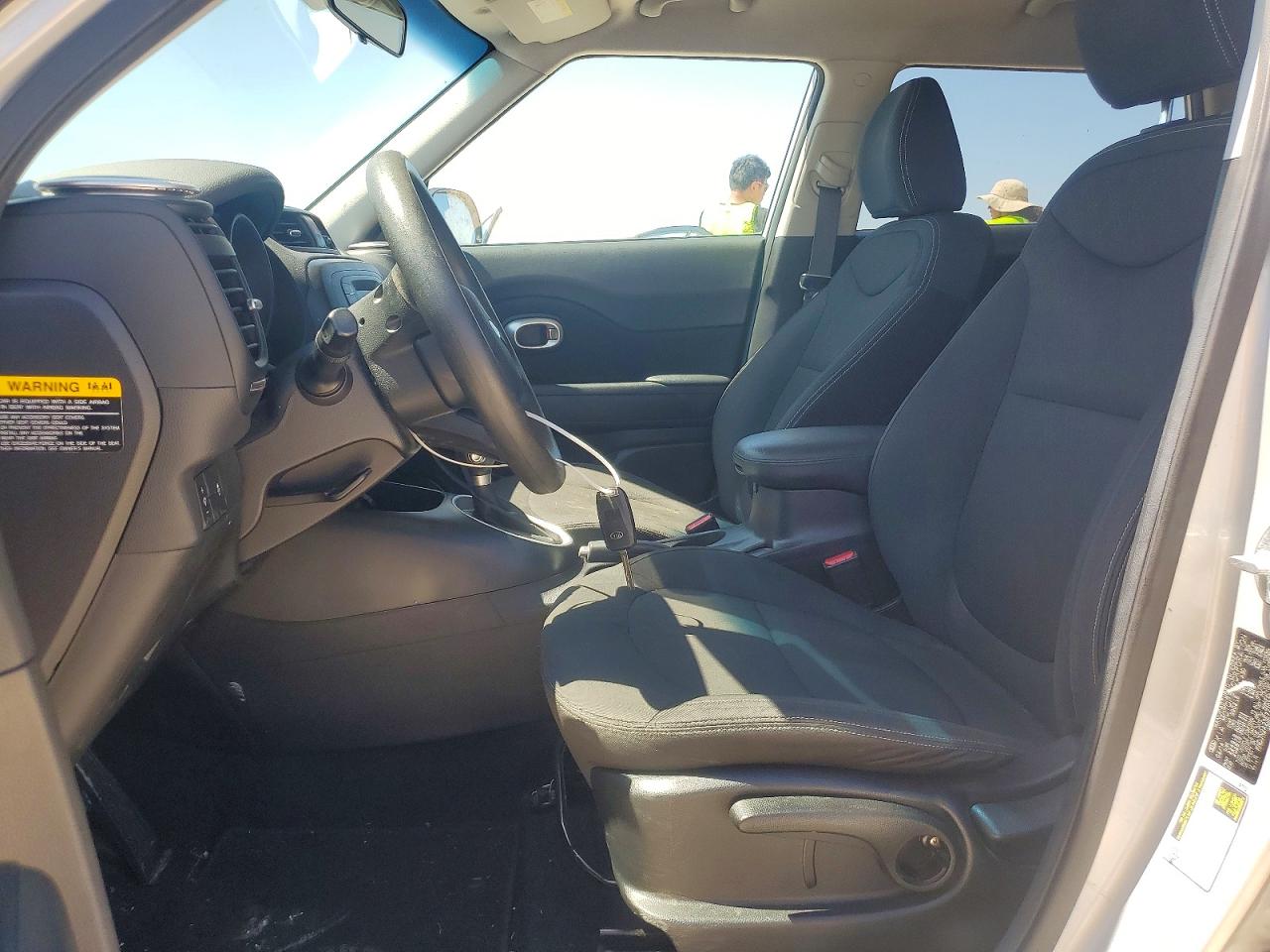 2014 KIA SOUL BASE photo 13