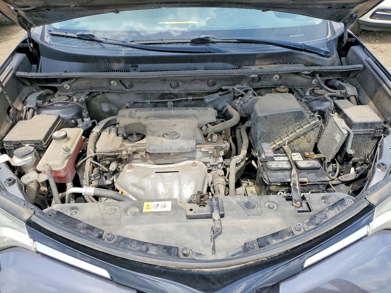 2017 TOYOTA RAV4 LE photo 11