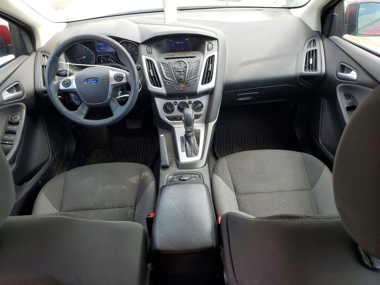 2014 FORD FOCUS SE photo 22