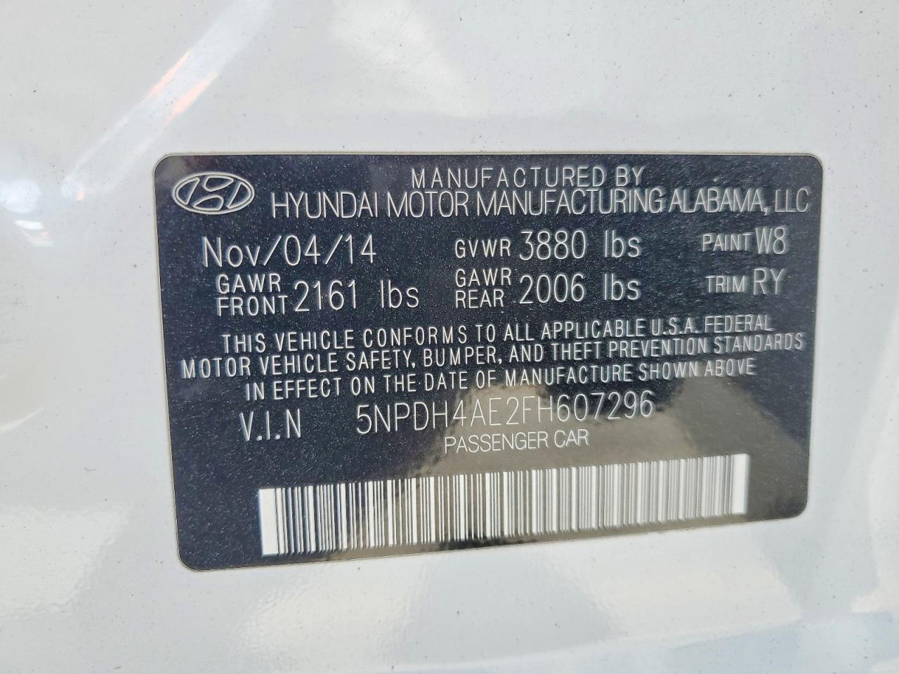 2015 HYUNDAI ELANTRA SE photo 23